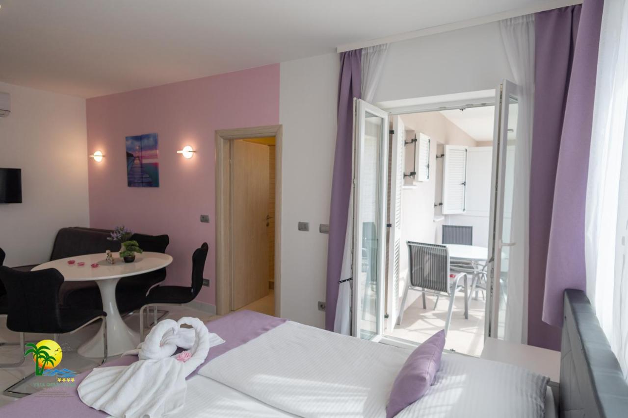 Villa Green Palm Vrsar Extérieur photo