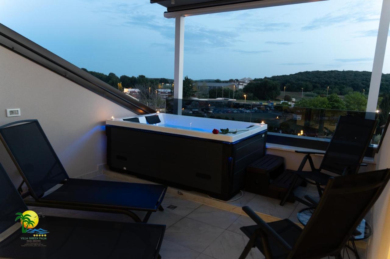 Villa Green Palm Vrsar Extérieur photo